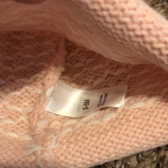 3-6 Months Girls Beanie and Bootie Set - Picture 3 of 4